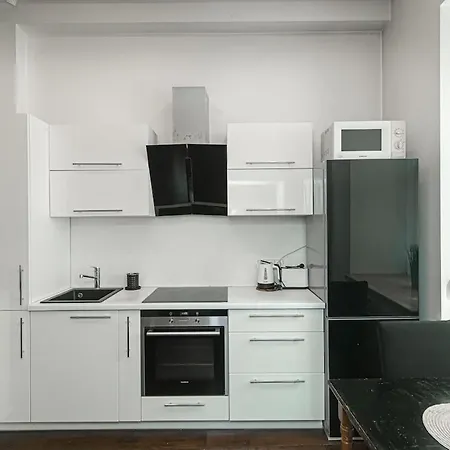 1 Bedroom In Old Town With Free Parking * Вильнюс