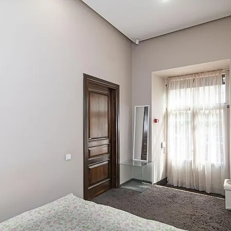 1 Bedroom In Old Town With Free Parking Апартаменты Вильнюс