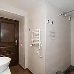 דירה 1 Bedroom In Old Town With Free Parking
